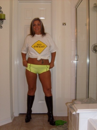 Awesome Wives Moms