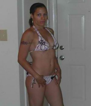 Latina Hot Wife Posing With Her New Bikini